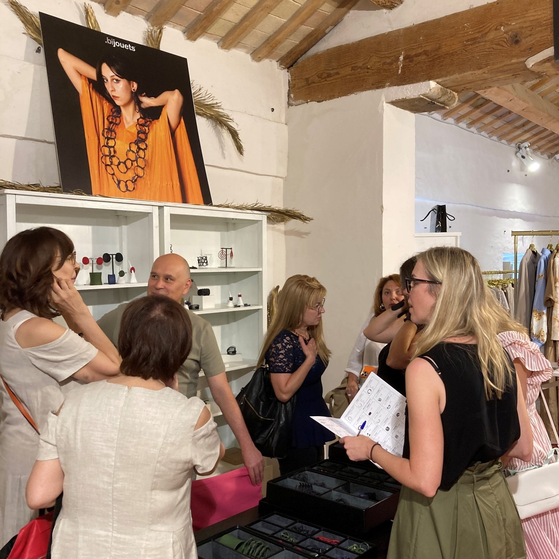 Odezhda: tre giorni di incontri tra moda e design