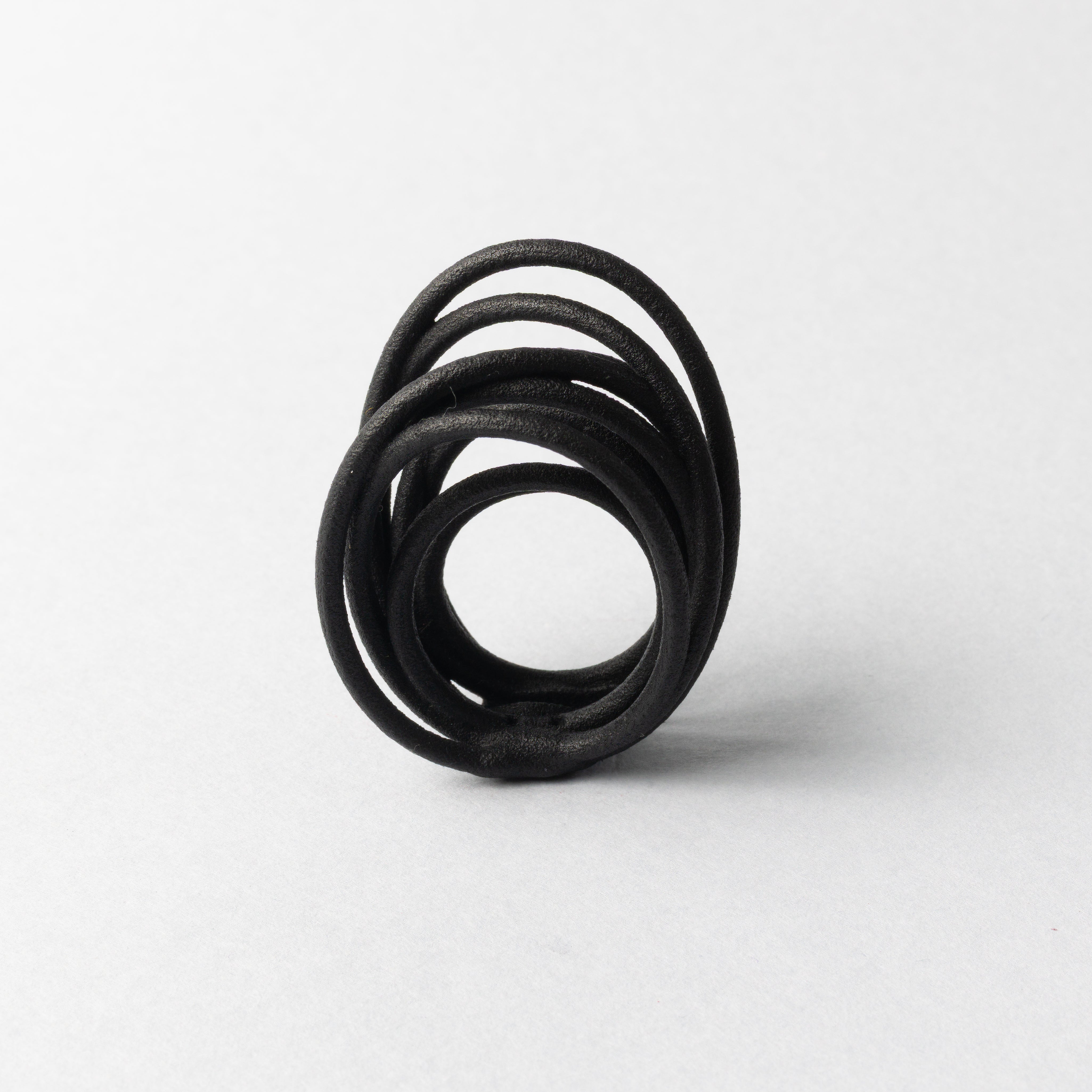 ANELLO_FILIFUSI_BLACK.jpg