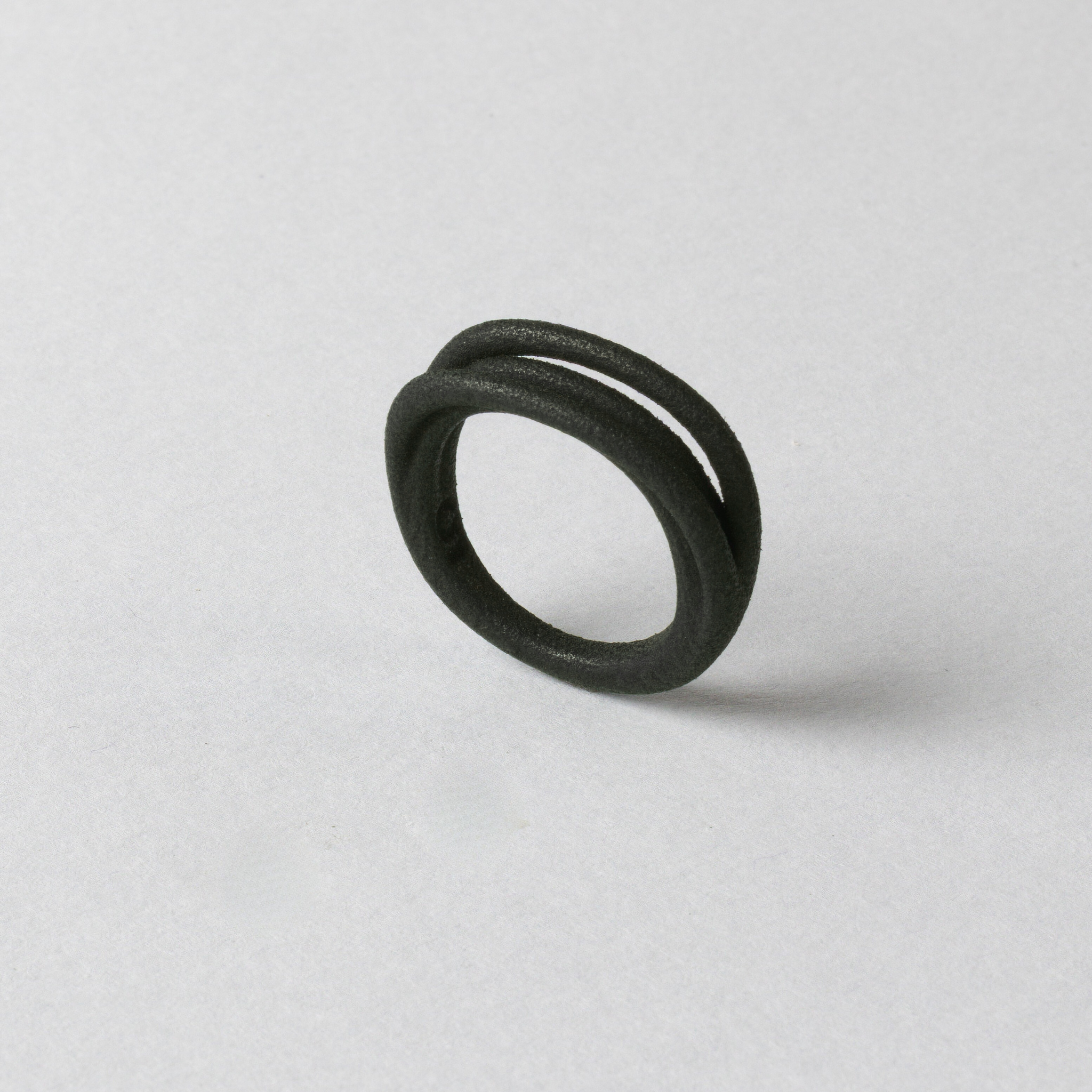 ANELLO_LIPS_BLACK_b09406e1-168d-4a31-88ec-8b0ee874cddb.png