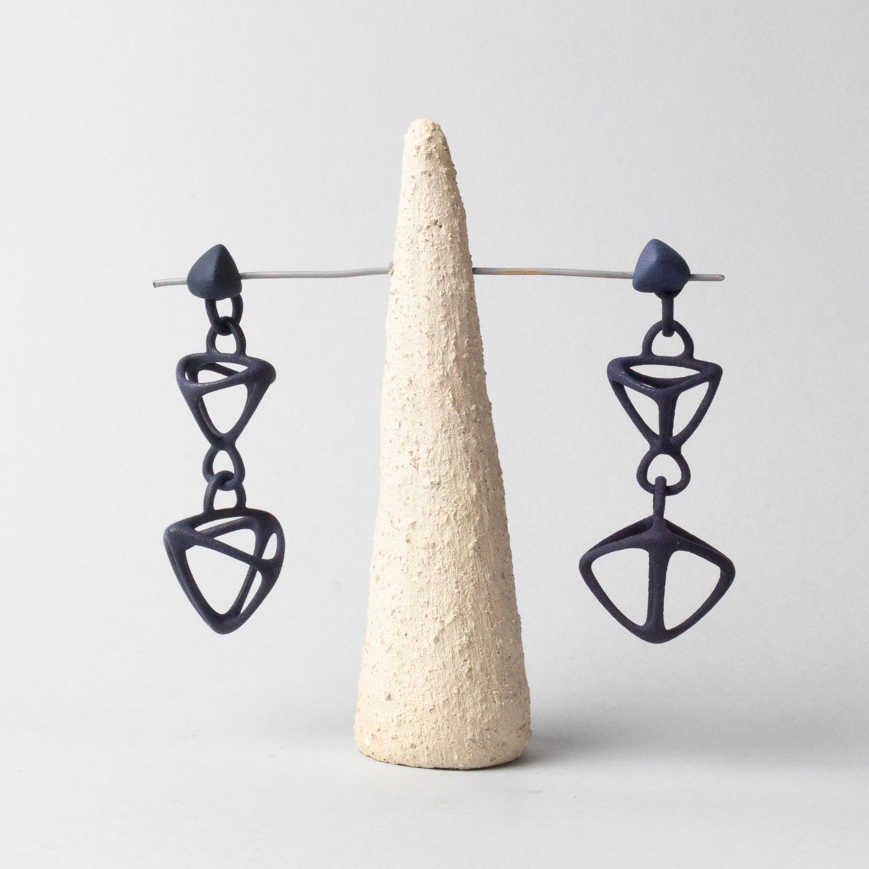 Intrigo - Earrings